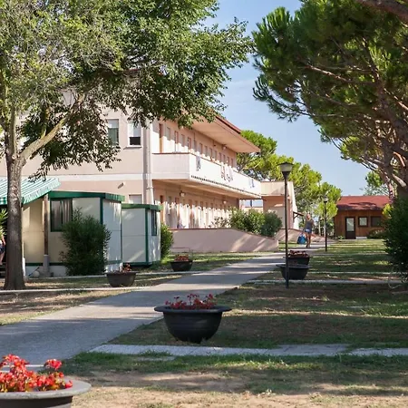 Mobile In With Terrace * Cavallino-Treporti